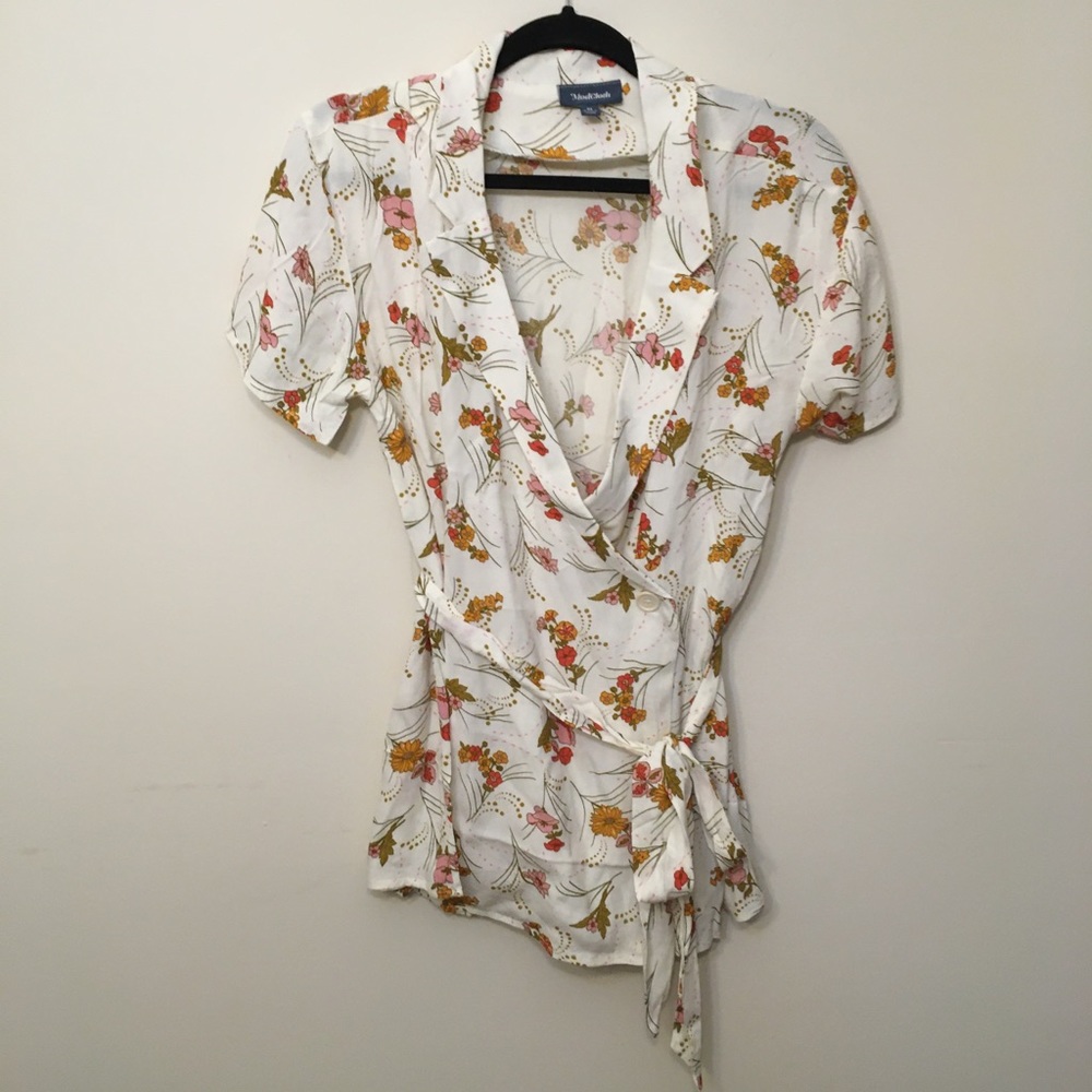 ModCloth Wrap Blouse sz M